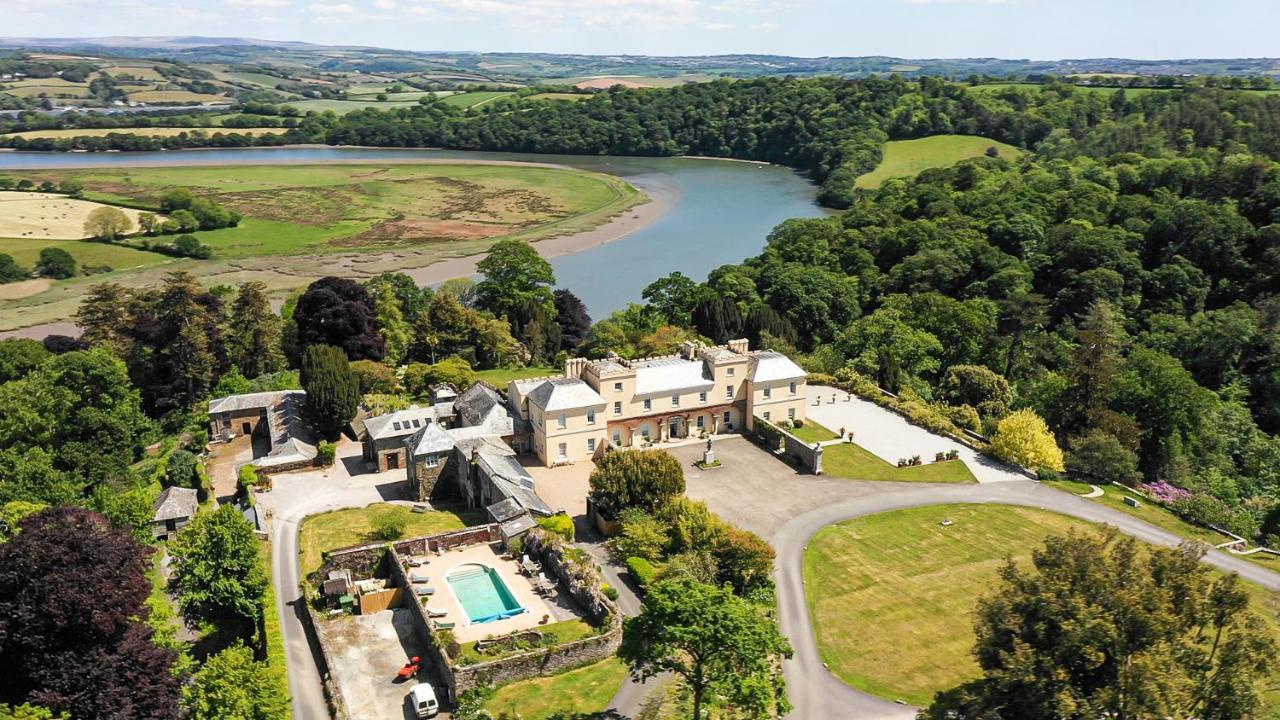Pentillie Castle And Estate 솔태시 외부 사진